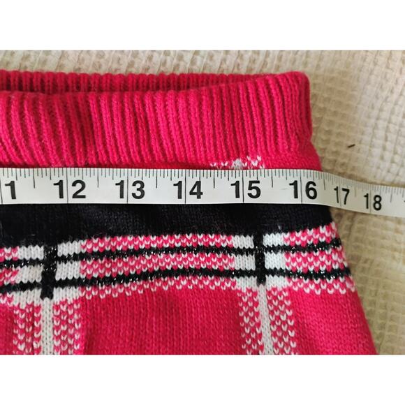 XXL Plaid "Santa" Skirt. Christmas. Holiday. Winter. Cheer. Ugly Sweater. - Picture 8 of 11